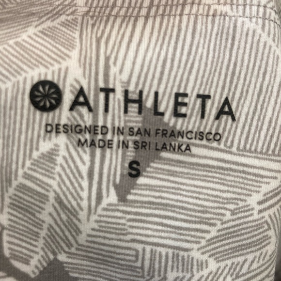 Athleta Leggings Short Style Gray and White Size Small - Picture 4 of 5